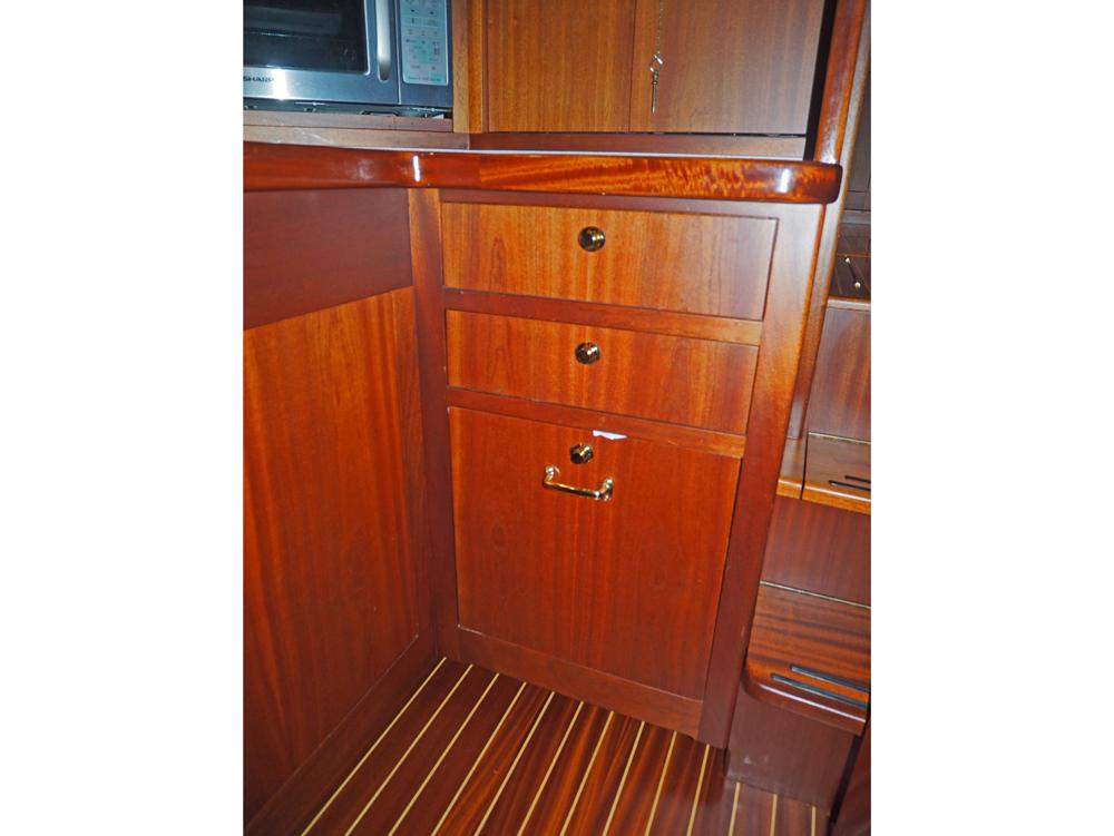 Fore ship, Accommodation